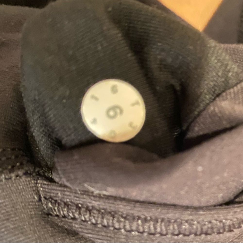 EUC Rare LULULEMON High Times Pant Tech Mesh Desert Snake Deep Coal Black Size 6 - Picture 9 of 9